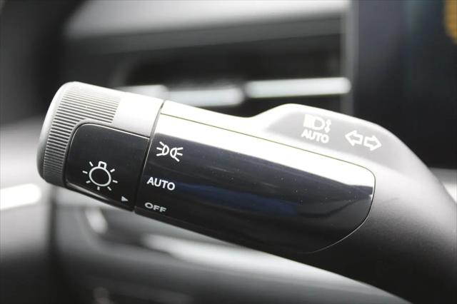 2026 Kia K5 LXS FWD