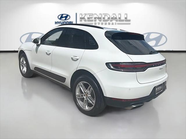 2021 Porsche Macan Macan