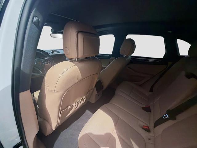 2021 Porsche Macan Macan