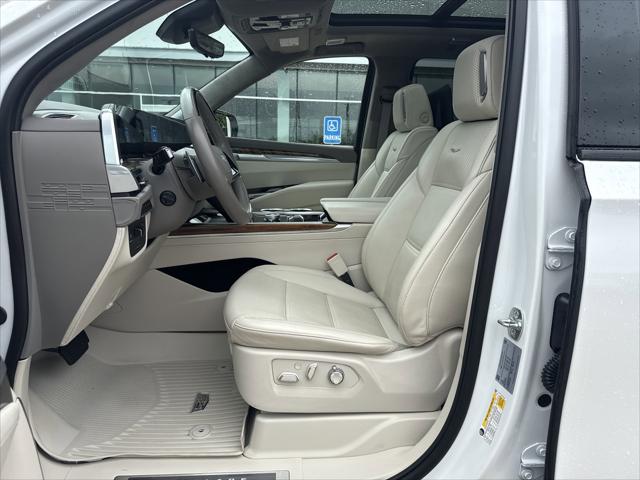 2025 Cadillac Escalade ESV Sport Platinum