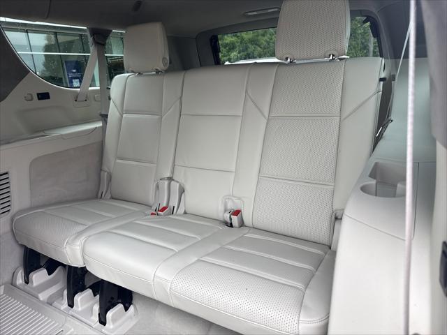 2025 Cadillac Escalade ESV Sport Platinum