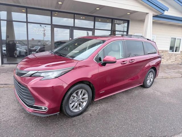 2021 Toyota Sienna XLE