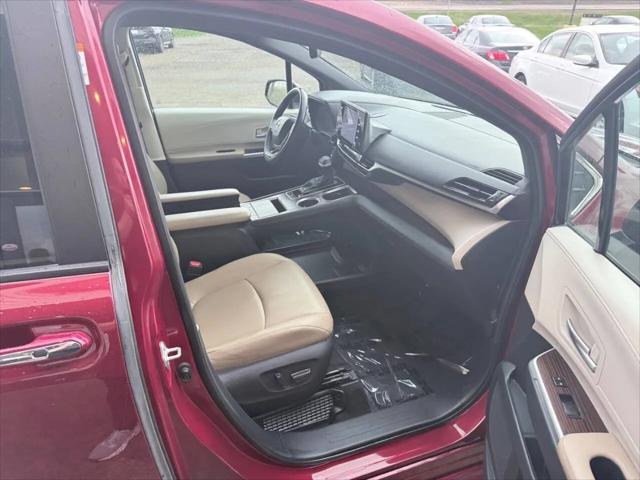 2021 Toyota Sienna XLE