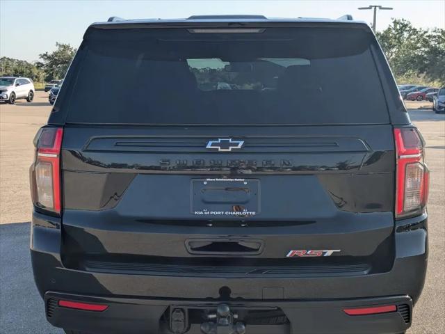 2023 Chevrolet Suburban 4WD RST