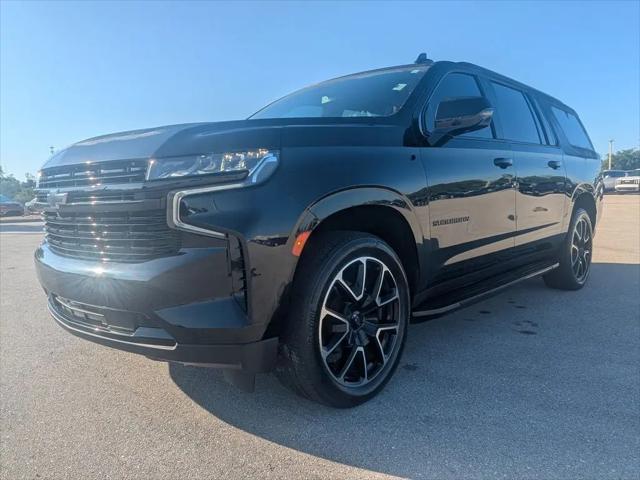 2023 Chevrolet Suburban 4WD RST