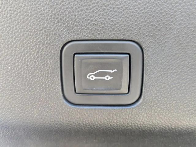 2023 Chevrolet Suburban 4WD RST