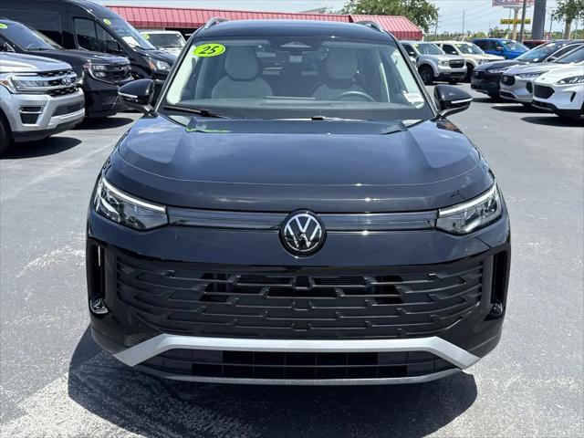 2025 Volkswagen Tiguan 2.0T SE