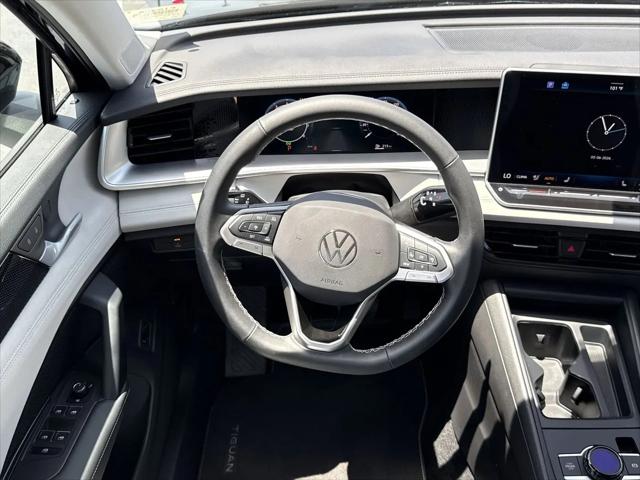 2025 Volkswagen Tiguan 2.0T SE