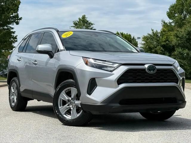 2022 Toyota RAV4 Hybrid XLE