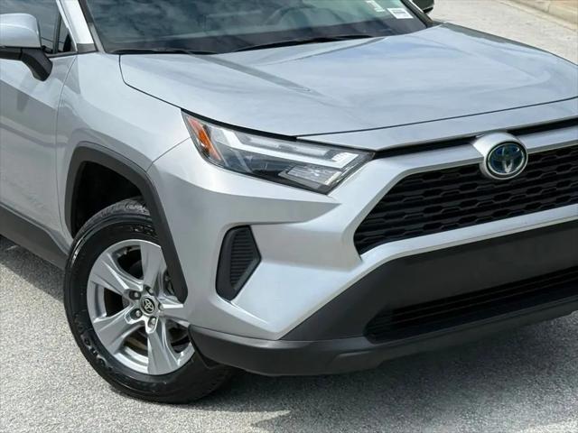 2022 Toyota RAV4 Hybrid XLE