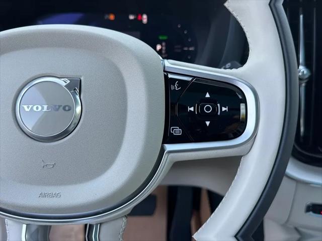 2026 Volvo XC60 Plug-In Hybrid Ultra, T8 AWD Electric/Gasoline, Dark