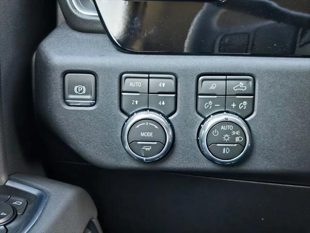 2026 GMC Sierra 3500HD Crew Cab, Long Bed, SLT Dual Rear Wheel, 4WD