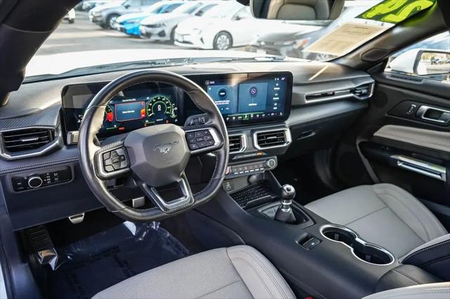 2024 Ford Mustang GT Premium Fastback