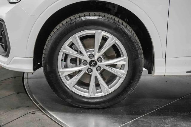2024 Audi Q3 Premium 45 TFSI S line quattro Tiptronic