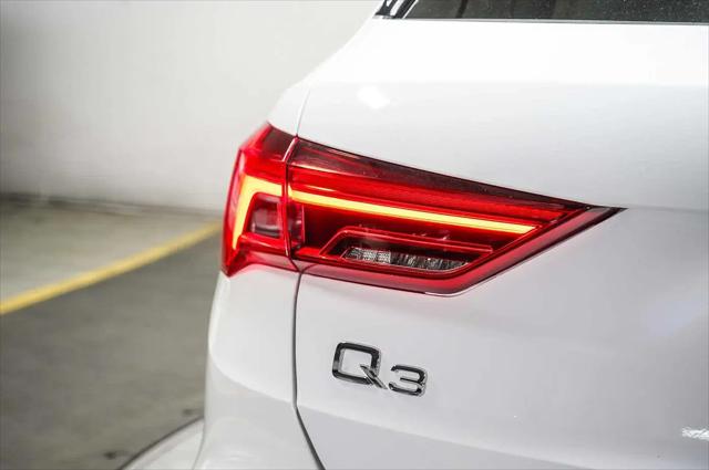 2024 Audi Q3 Premium 45 TFSI S line quattro Tiptronic