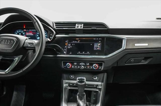 2024 Audi Q3 Premium 45 TFSI S line quattro Tiptronic