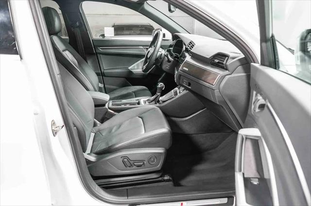 2024 Audi Q3 Premium 45 TFSI S line quattro Tiptronic