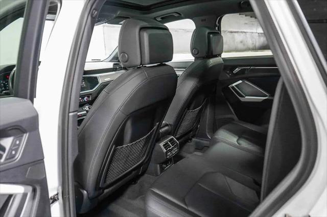 2024 Audi Q3 Premium 45 TFSI S line quattro Tiptronic