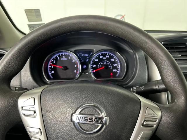 2016 Nissan Versa 1.6 SV