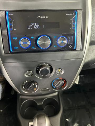 2016 Nissan Versa 1.6 SV
