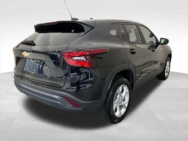 2025 Chevrolet Trax FWD LS