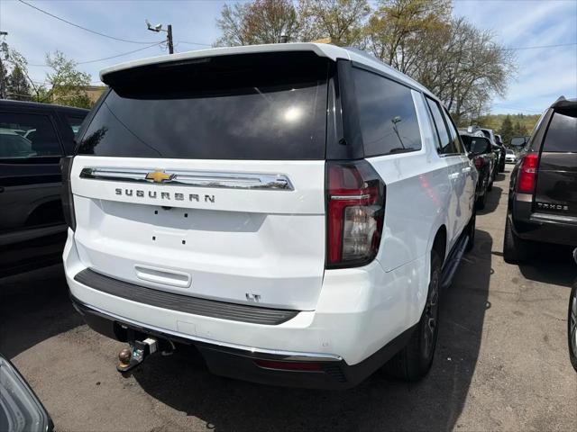 2024 Chevrolet Suburban 4WD LT
