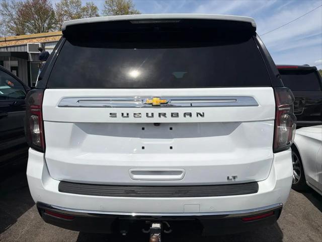 2024 Chevrolet Suburban 4WD LT