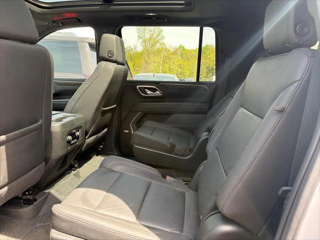 2024 Chevrolet Suburban 4WD LT