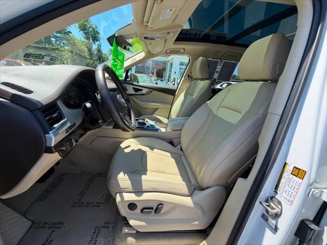 2019 Audi Q7 45 Premium