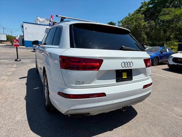 2019 Audi Q7 45 Premium