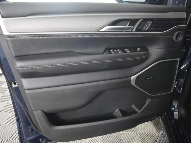 2026 Jeep Grand Wagoneer 4x2