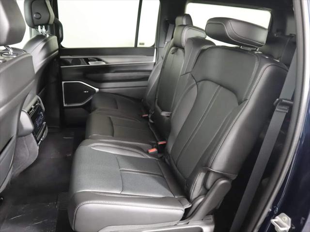 2026 Jeep Grand Wagoneer 4x2