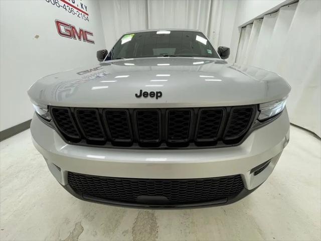 2023 Jeep Grand Cherokee Altitude X 4x4