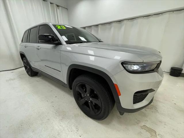 2023 Jeep Grand Cherokee Altitude X 4x4