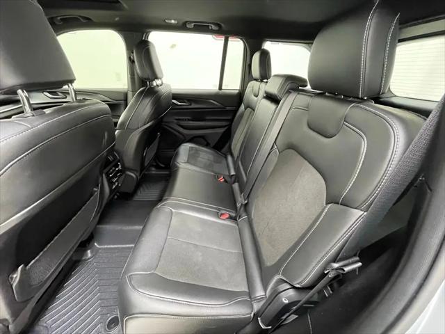 2023 Jeep Grand Cherokee Altitude X 4x4