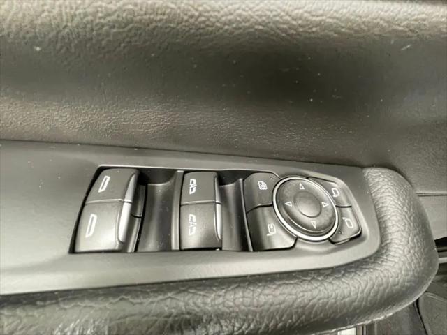 2025 GMC Yukon 4WD Denali