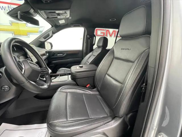 2025 GMC Yukon 4WD Denali