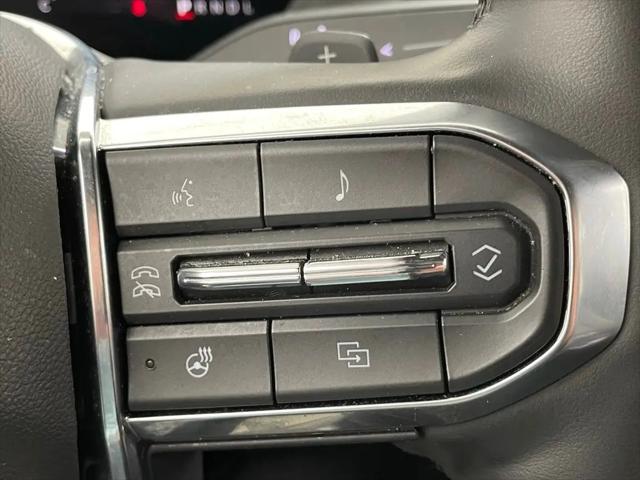 2025 GMC Yukon 4WD Denali