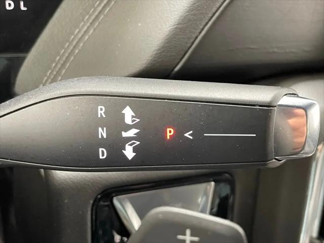 2025 GMC Yukon 4WD Denali
