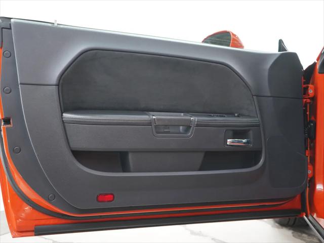 2009 Dodge Challenger SRT8