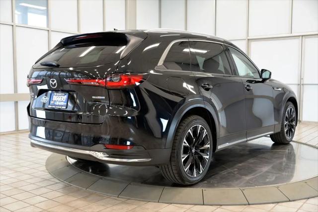 2024 Mazda X-90 Premium