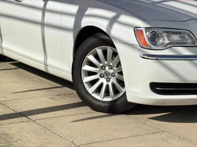2013 Chrysler 300 Motown