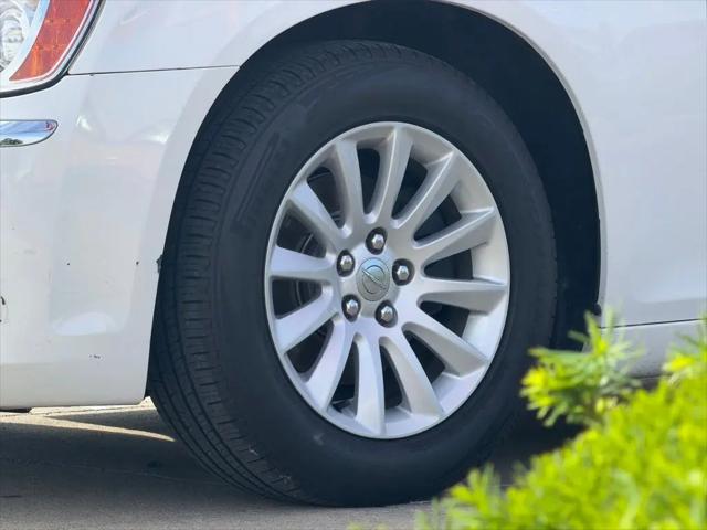 2013 Chrysler 300 Motown