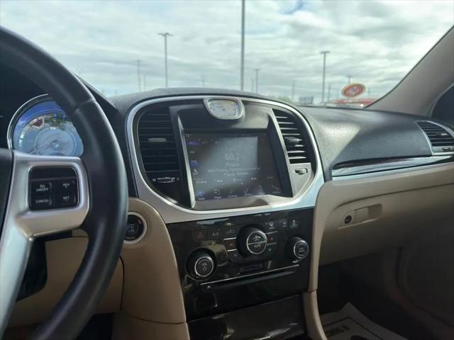2013 Chrysler 300 Motown