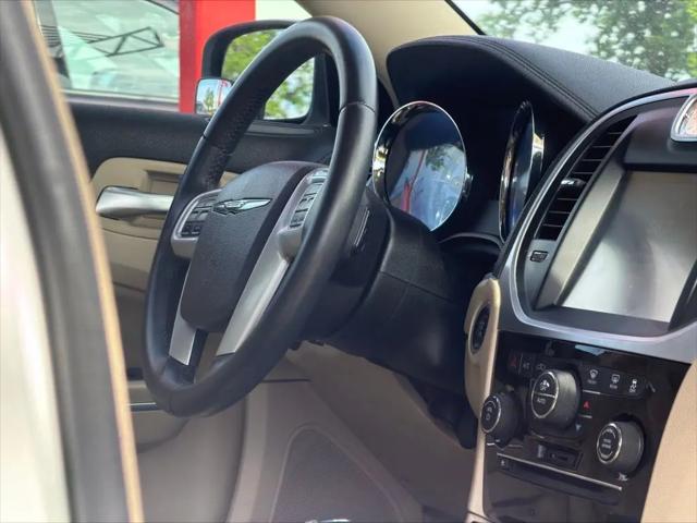 2013 Chrysler 300 Motown
