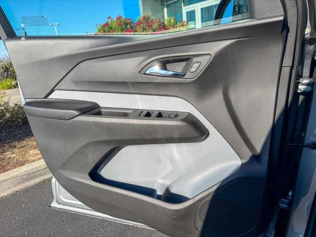 2027 Chevrolet Bolt LT FWD