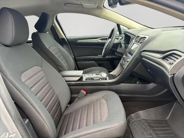 2020 Ford Fusion Hybrid SE