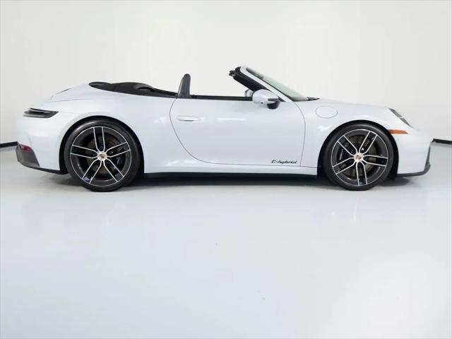 2025 Porsche 911 Carrera GTS Cabriolet