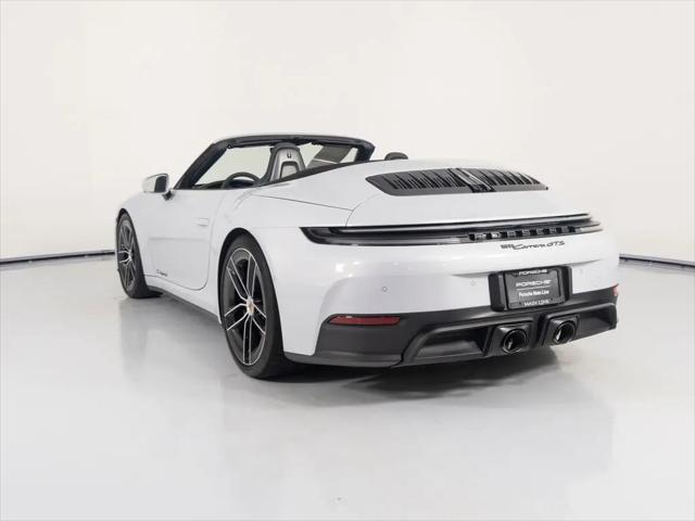 2025 Porsche 911 Carrera GTS Cabriolet