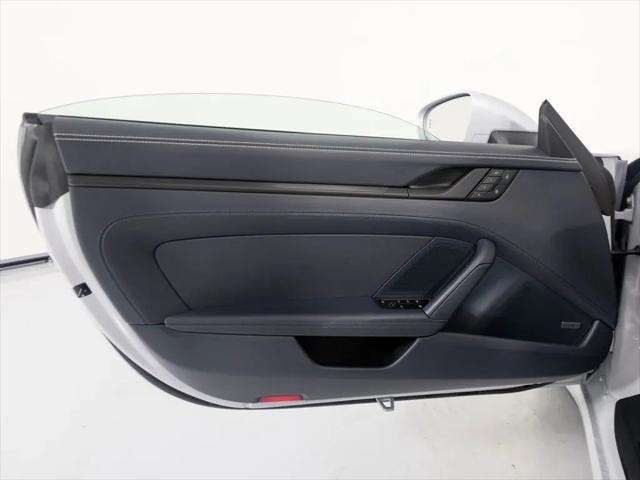 2025 Porsche 911 Carrera GTS Cabriolet